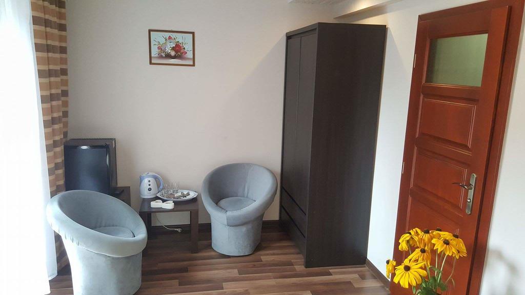 Pokoje Goscinne - Za Borem Zubrzyca Gorna Exteriör bild