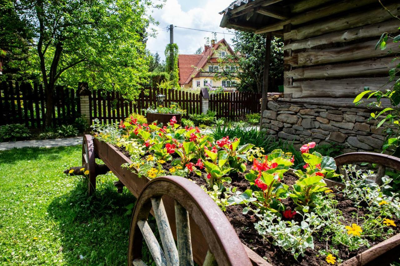 Pokoje Goscinne - Za Borem Zubrzyca Gorna Exteriör bild