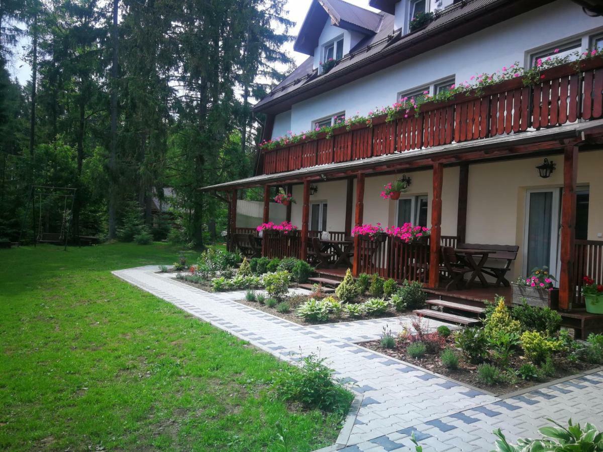 Pokoje Goscinne - Za Borem Zubrzyca Gorna Exteriör bild
